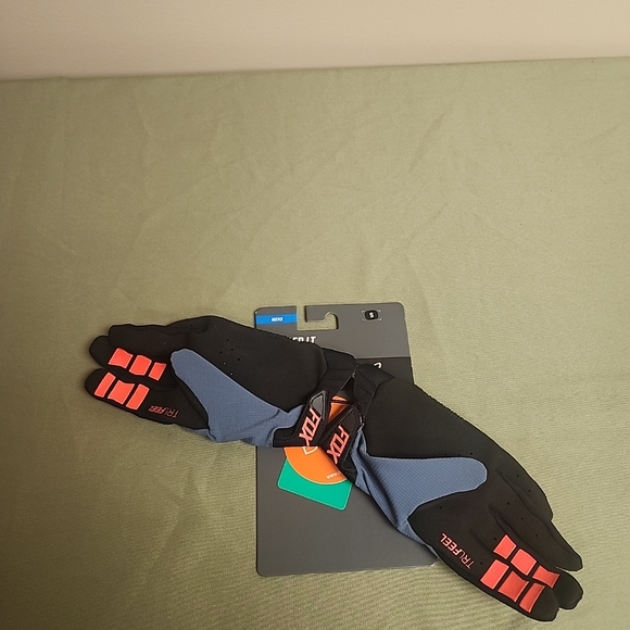 Adult Size Small Fox Racing Bomber LT Gloves Blue Steel - Picture 2 of 9